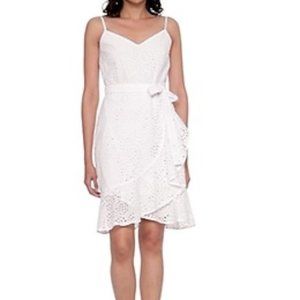 Banana Republic eyelet dress NWT Size 0